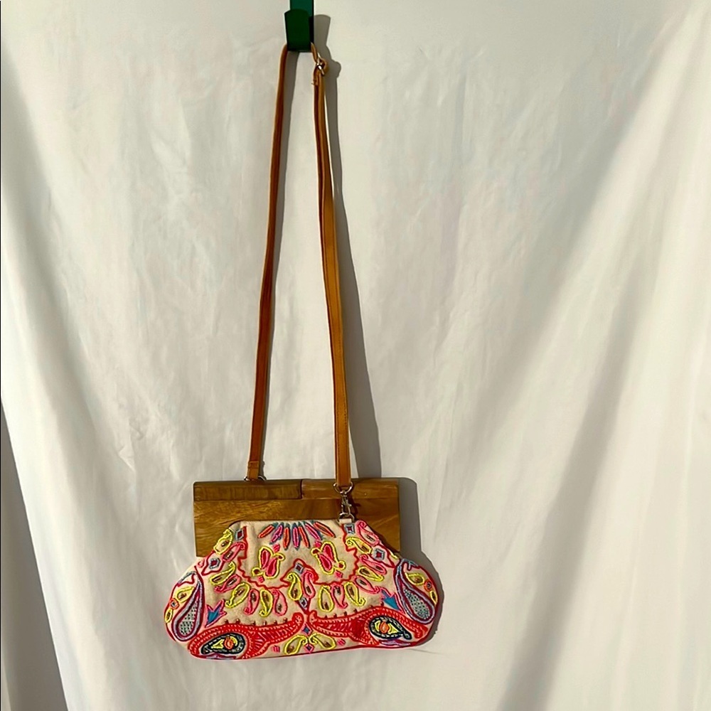 Alex Max Free Spirit Wood Frame Bright Beaded Patterned Crossbody Bag
